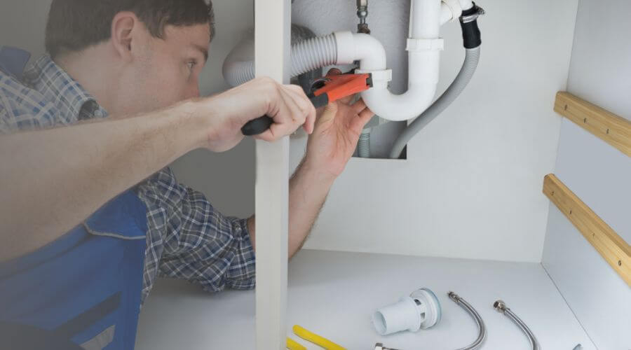 Professional same day plumber in Maunie, IL